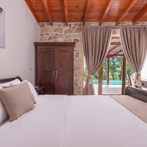 Otel Alia Palace &, Pefkochori